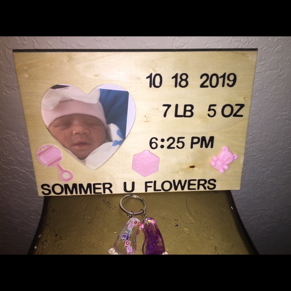 Baby picture frame